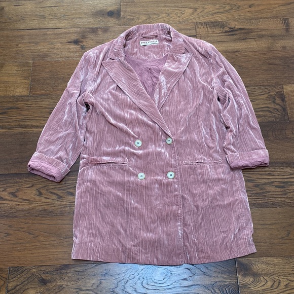 Free People Daria Crinkled Velvet Blazer Jacket, dusty pink, size S - Picture 6 of 16
